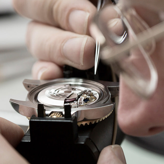 Watchmaker’s bench